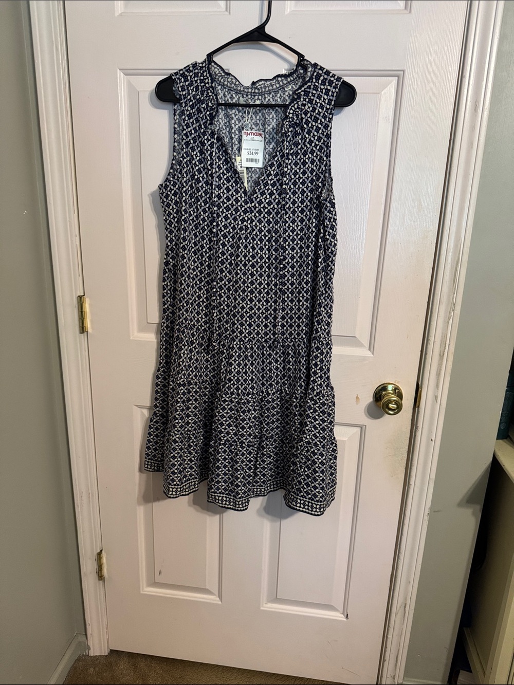 Max Studio Navy & White Sleeveless V‑Neck Tiered Printed Dress